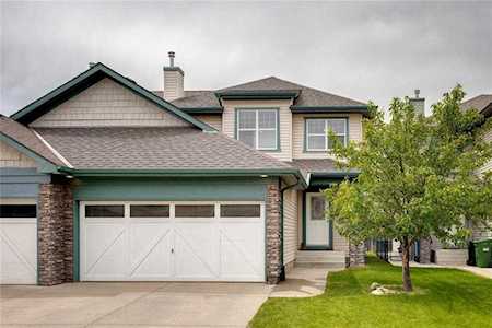 165 Cougarstone Place SW Calgary, AB T3H 4W9