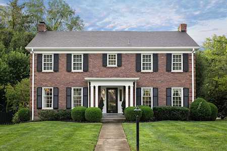 12 Westwind Rd Louisville, KY 40207