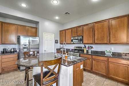 6566 Grand Concourse St Las Vegas, NV 89166