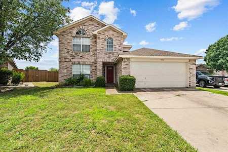 5504 Timber Ridge Court Watauga, TX 76137