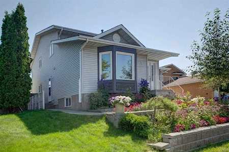 56 Mckinley Rise SE Calgary, AB T2Z 1W1