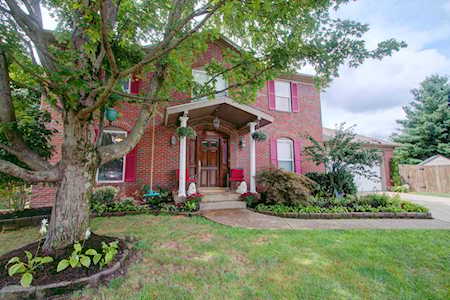 10007 Belltower Ct Louisville, KY 40299