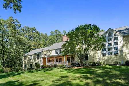 45 Three Ponds Rd Wayland, MA 01778
