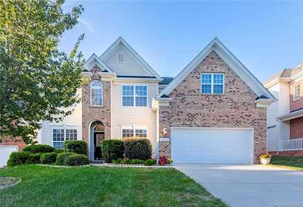 16111 Cloverleaf Ct Charlotte, NC 28277