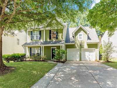 7729 Autumnview Ct Huntersville, NC 28078