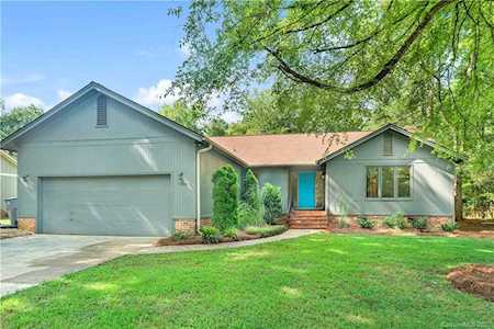 5000 Crooked Oak Ln Charlotte, NC 28226