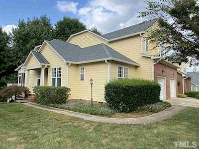 10434 Shadowlawn Drive Raleigh, NC 27614