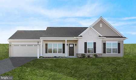 278 Sweet Birch Ln Womelsdorf, PA 19567