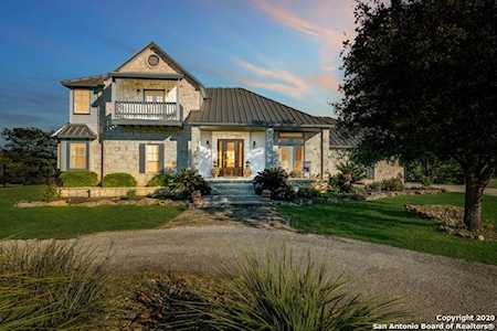 209 Timber View Dr Boerne, TX 78006