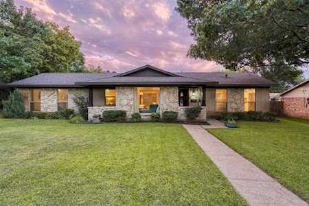 3806 Clubway Lane Farmers Branch, TX 75244