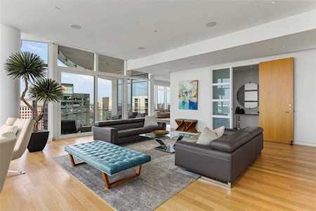 1918 Olive Street #2101 Dallas, TX 75201