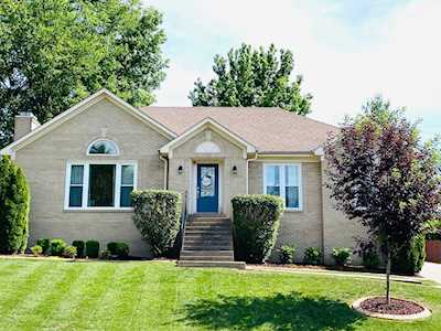 11702 Saratoga Woods Ct Louisville, KY 40299