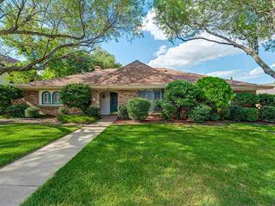 2424 Brookgreen Court Bedford, TX 76021