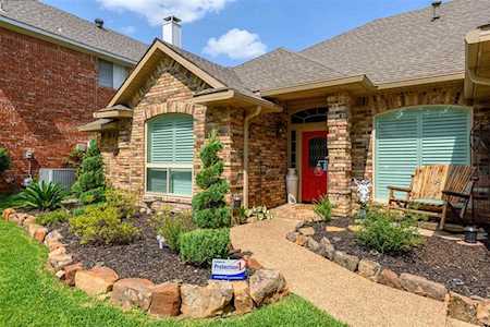 2725 Fernwood Drive Highland Village, TX 75077