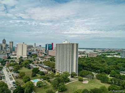 1300 E Lafayette St #2412 Detroit, MI 48207