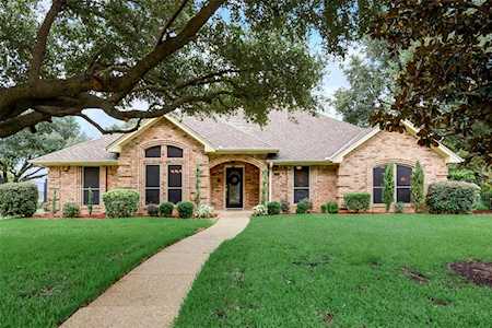 3501 Pembrooke Parkway S Colleyville, TX 76034