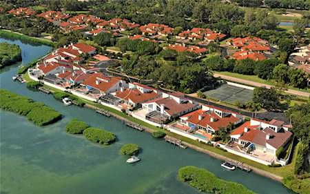 2242 Harbour Court Dr Longboat Key, FL 34228