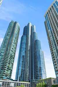 1211 S Prairie Ave #2703 Chicago, IL 60605