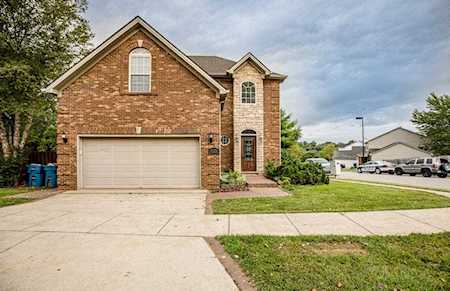 3929 Palomar Cove Lane Lexington, KY 40513
