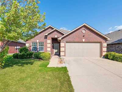 9532 Sills Way Fort Worth, TX 76177