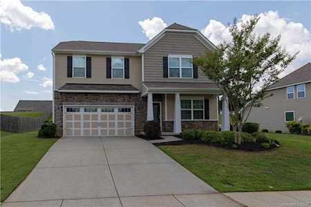 132 Glastonbury Dr Mooresville, NC 28115
