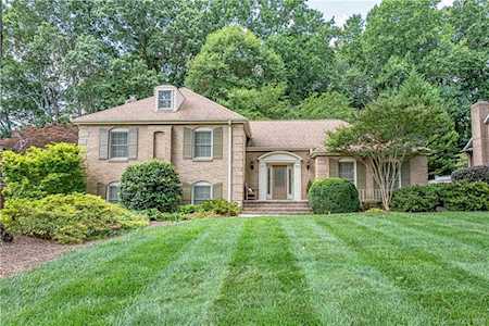 2321 Ramblewood Ln Charlotte, NC 28210