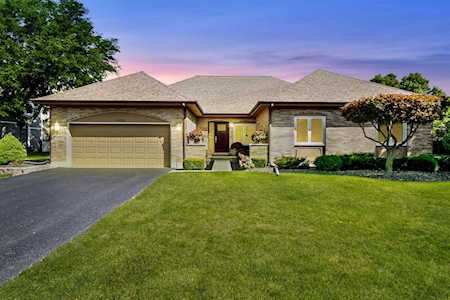 1408 Westchester Rd Buffalo Grove, IL 60089