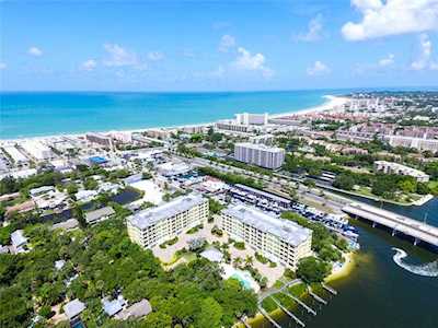 1308 Old Stickney Point Rd #W24 Sarasota, FL 34242