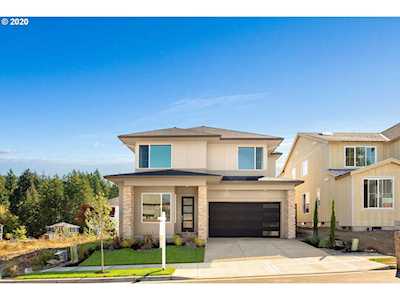 4478 NW Ashbrook Dr #LT204 Portland, OR 97229