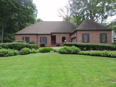 2116 Steeplebrook Dr Memphis, TN 38016