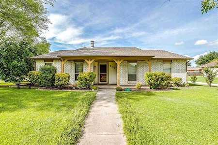406 Cambria Drive Coppell, TX 75019
