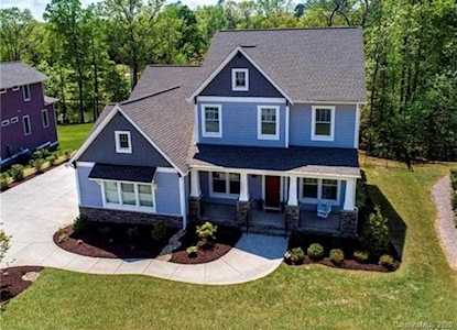 1052 Wessington Manor Ln Fort Mill, SC 29715
