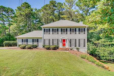 1462 Hartman Dr SW Lilburn, GA 30047