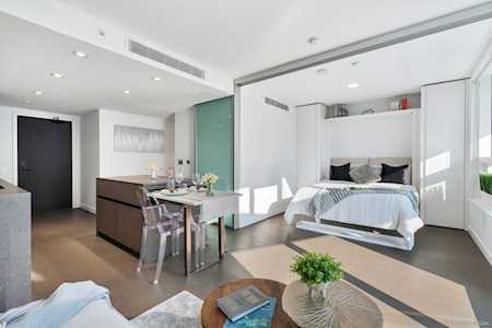 620 Cardero Street #1204 Vancouver, BC V6G 0C7