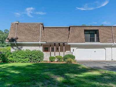 139 Porter Lake Dr #139 Springfield, MA 01106