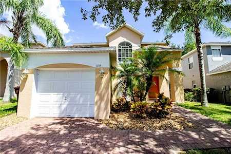 1156 Mariner Cay Dr Haines City, FL 33844