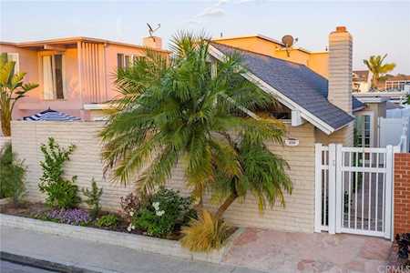 258 Lugonia Street Newport Beach, CA 92663