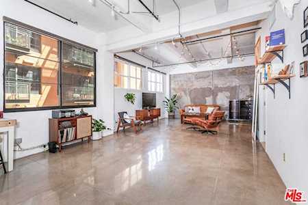 738 S Los Angeles Street #303 Los Angeles, CA 90014