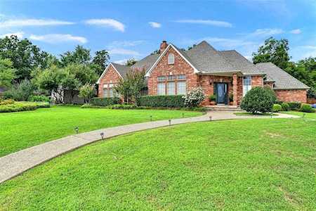 322 Trollinger Street Whitesboro, TX 76273
