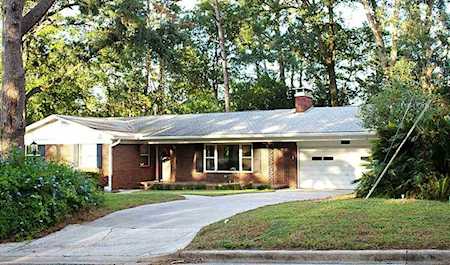 2215 Croydon Dr Tallahassee, FL 32303