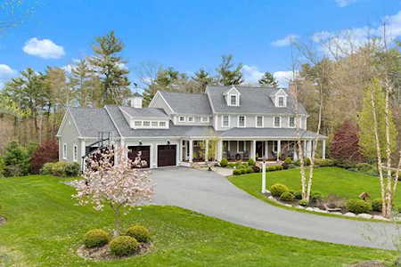 8 Cowings Cove Norwell, MA 02061