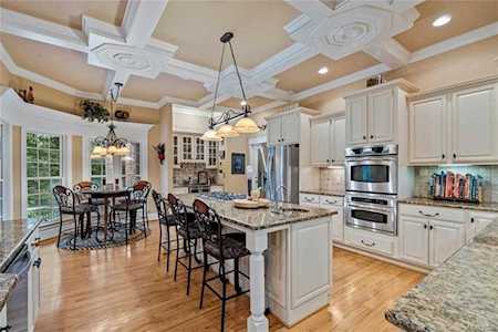 5961 Natoma Rd Lake Wylie, SC 29710