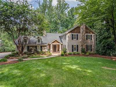 6138 Saint John Ln Charlotte, NC 28210