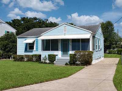 925 La Salle Ave Orlando, FL 32803