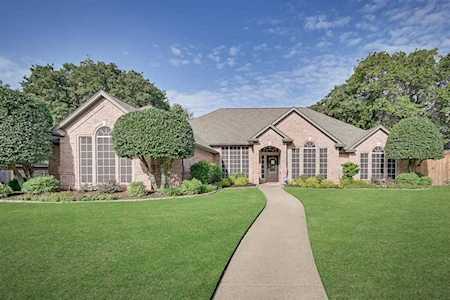 8313 Thornhill Drive North Richland Hills, TX 76182