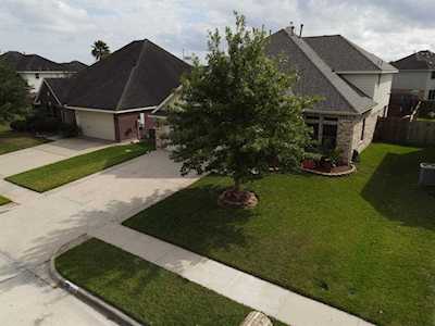 2118 Sugar Hill Dr Deer Park, TX 77536
