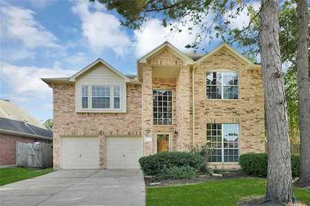 17127 Coral Cove Ct Houston, TX 77095