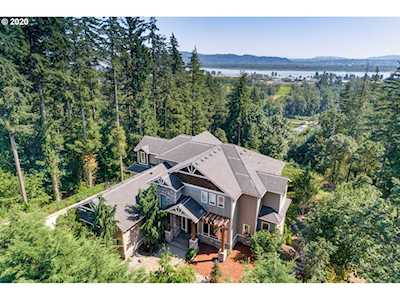 784 W S St Washougal, WA 98671