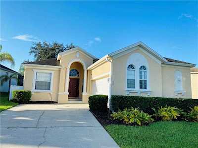 532 Pineloch Dr Haines City, FL 33844