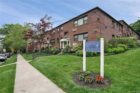 115 Beacon Hill Drive #E18 Greenburgh, NY 10522